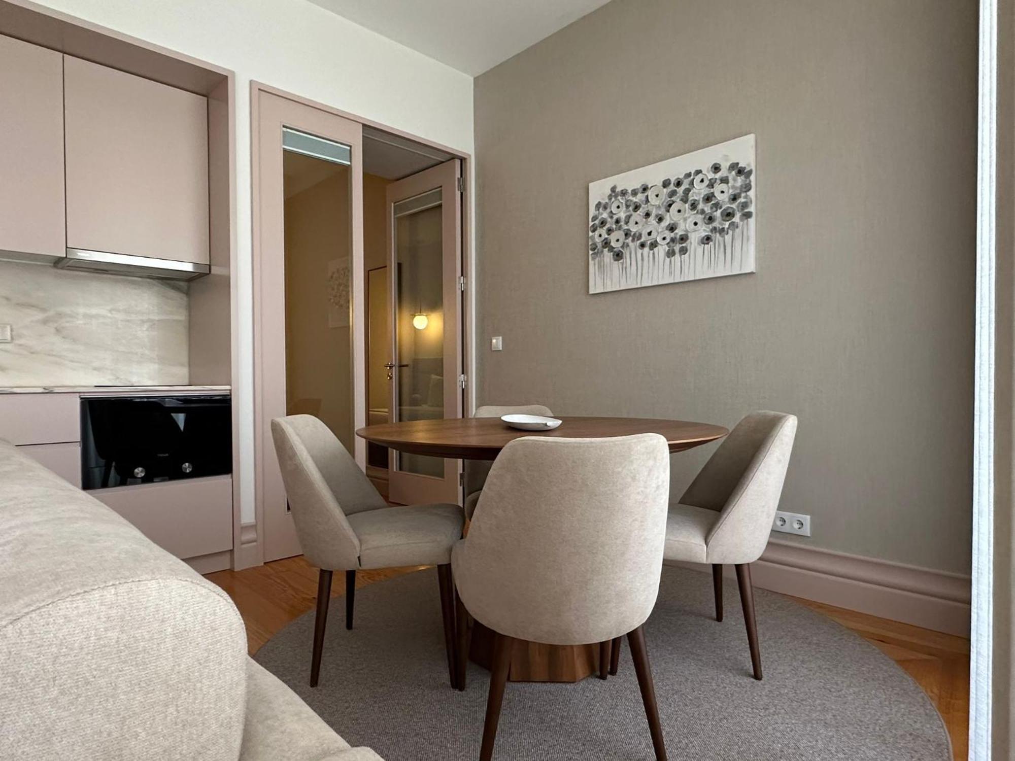 Lit Apartments - Clerigos OOporto Esterno foto